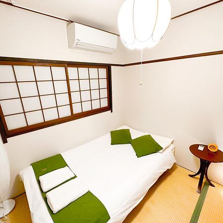 Funhouse-To North Umeda Guestresidence Osaka Luaran gambar