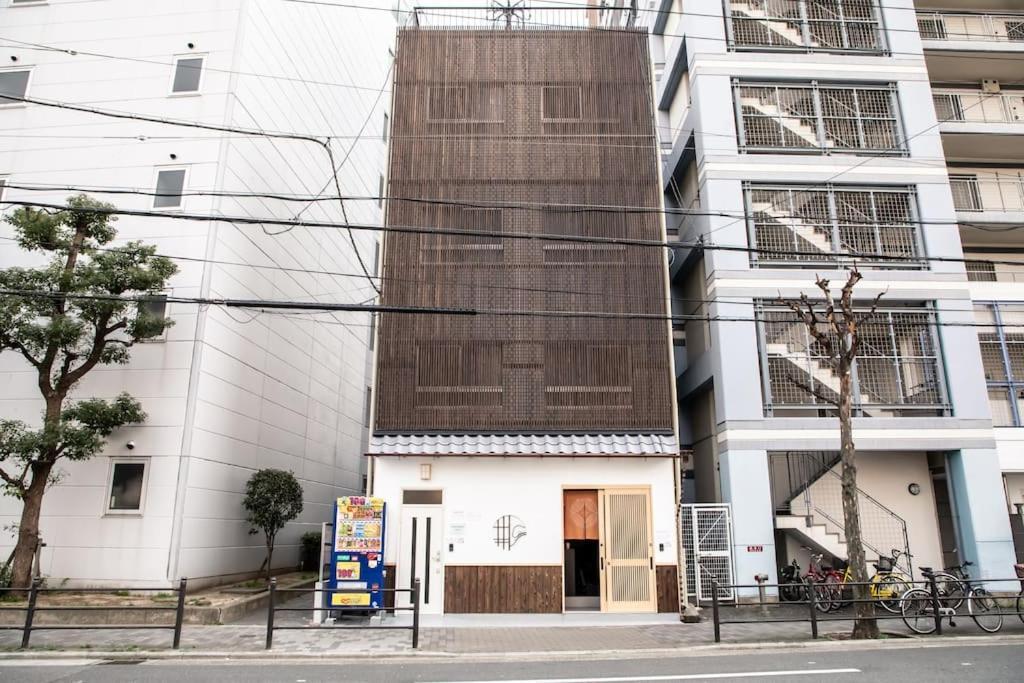 Funhouse-To North Umeda Guestresidence Osaka Luaran gambar